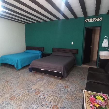Casa Mama Bety Lägenhet Valladolid  Exteriör bild