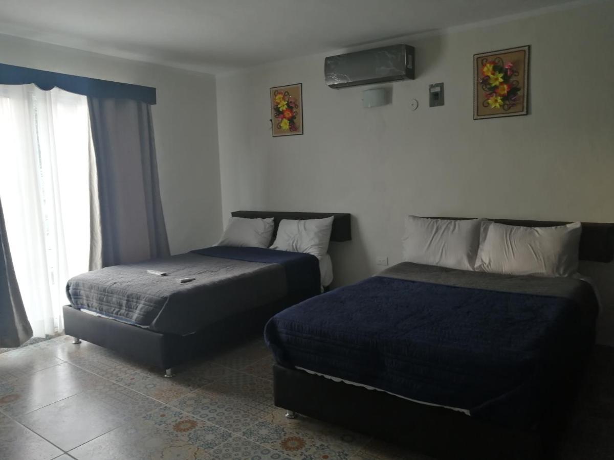 Casa Mama Bety Lägenhet Valladolid  Exteriör bild