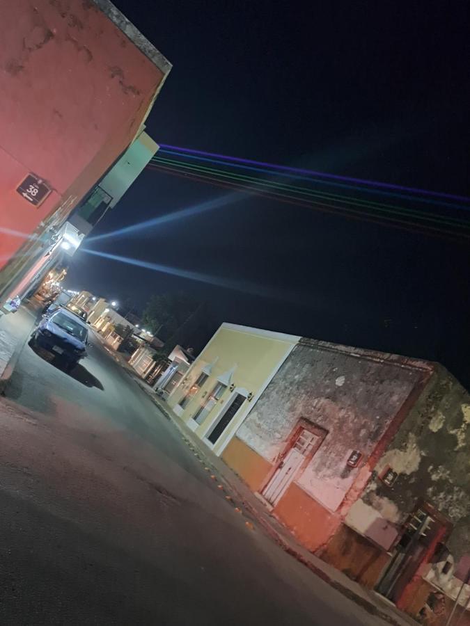 Casa Mama Bety Lägenhet Valladolid  Exteriör bild